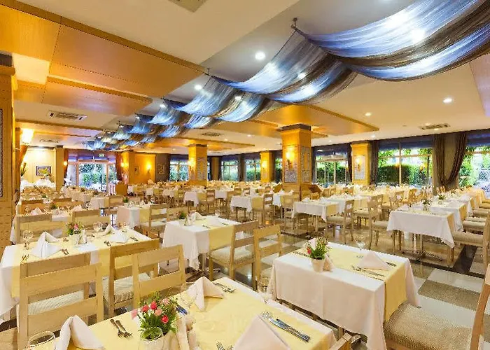 Garden מלון 5*