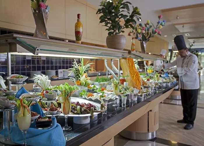 מלון Garden 5*
