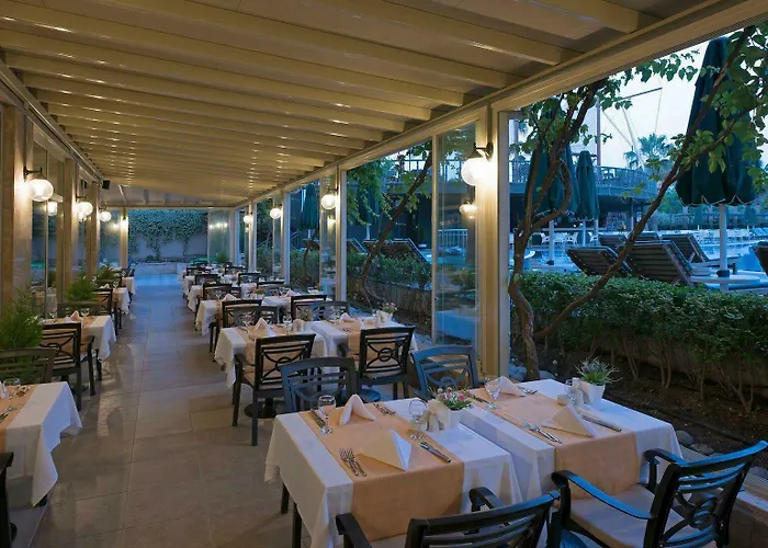 מלון Garden
